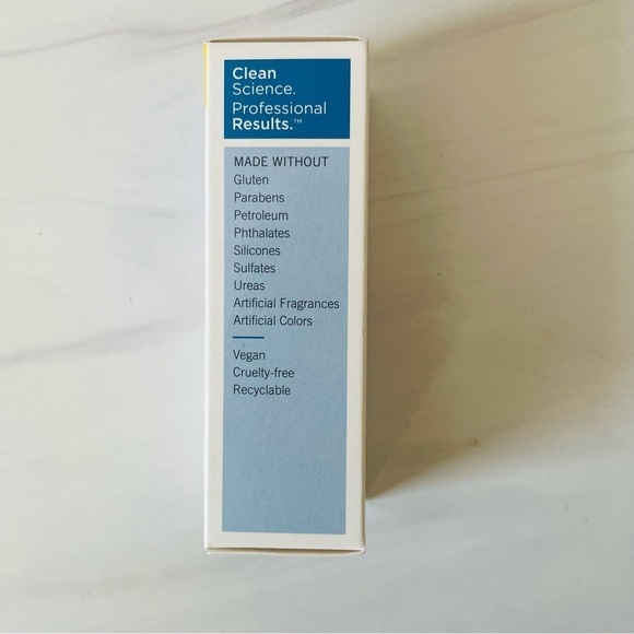 MyChelle Perfect C Pro Vitamin C+B Lotion- 12% L-Ascorbic Acid Vitamin C - Picture 2 of 6